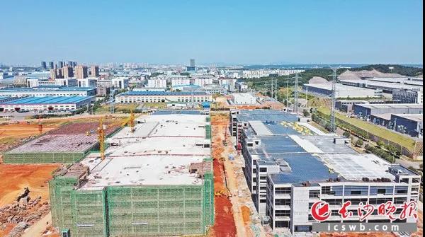 総投資額約100億元のBYDの「ブレードバッテリー」の最初の生産ラインは、12月15日までに試作されます。